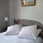 Bed & Breakfast D'hotes La Chance Au Roy Aigneville